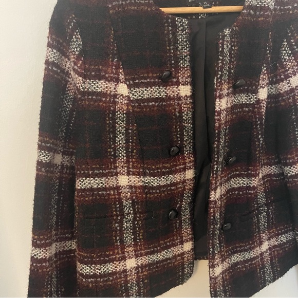 Banana Republic Black/Maroon/White Cropped Plaid Blazer - Picture 2 of 4